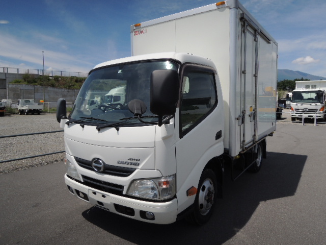 4WD 10尺サイド付きバン　総じて程度良好です